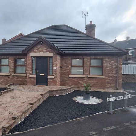 Millhouse Cottage A Luxury 3 Bed Bungalow Antrim Kültér fotó