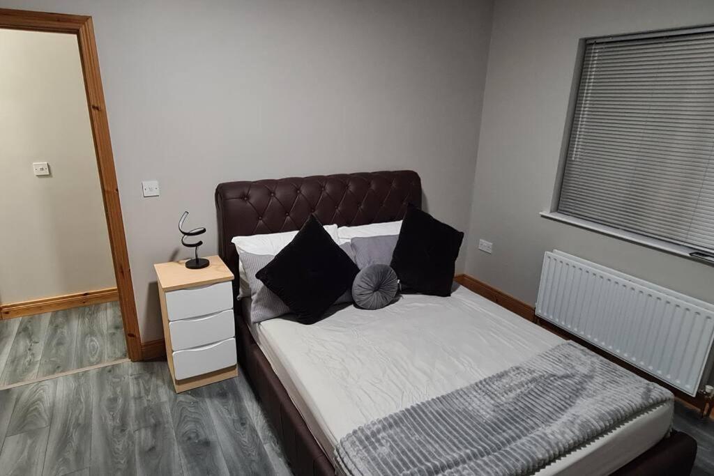 Millhouse Cottage A Luxury 3 Bed Bungalow Antrim Kültér fotó